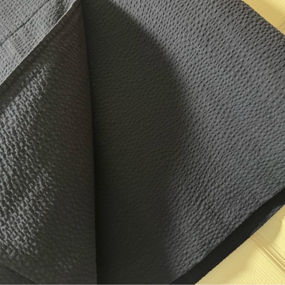 Vineyard Vines Navy Mini Skirt - Picture 2 of 7